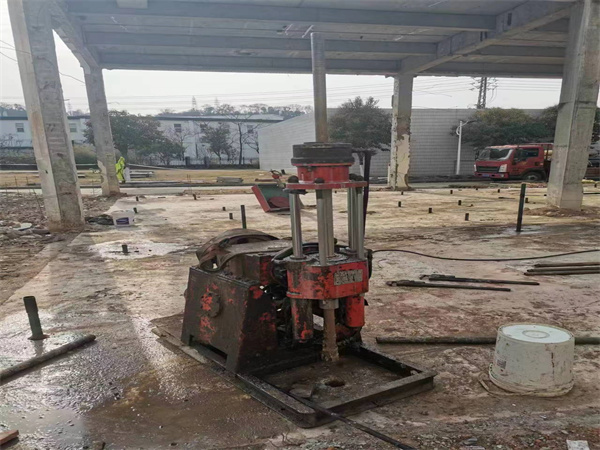 鄂城袖阀管小导管注浆加固施工工艺